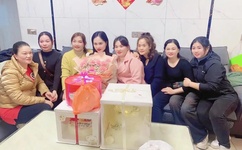 偷吃禁果的女孩